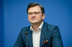 «Этот шаг не останавливает эскалацию». Кулеба отреагировал на отвод российских войск