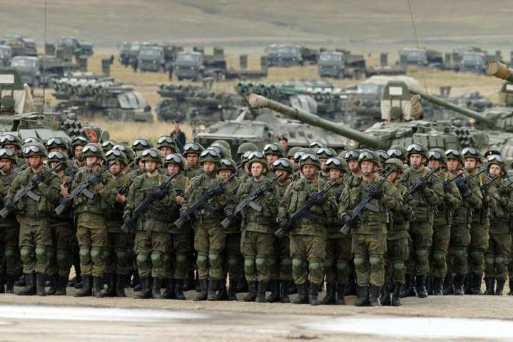 В ЕС проконтролируют отвод российских войск от границы с Украиной