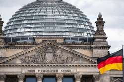 У Бундестазі підтримують надання Україні зброї – посол