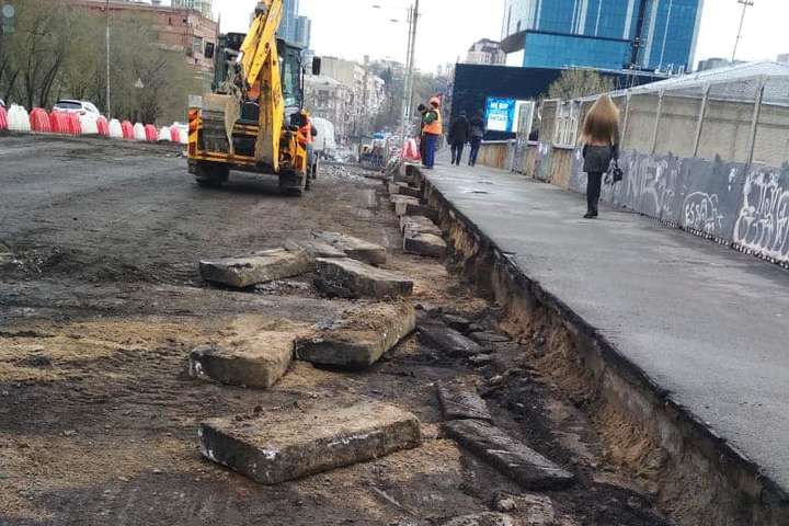 У Києві розпочинається ремонт двох «втомлених» шляхопроводів (фото)