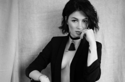 Украинская певица назвала пол и имя третьего ребенка