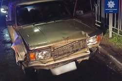 Викрали ВАЗ, щоб поїхати в нічний клуб. У Києві поліція з гонитвою затримала п’яних чоловіків (відео)