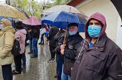 У Молдові протестують під стінами Конституційного суду. Чого вимагають