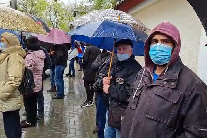 В Молдове протестуют под стенами Конституционного суда. Чего требуют
