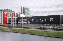 Tesla - найдорожча автомобільна компанія в світі