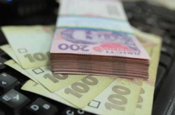  Более 300 тысяч ФОПов и наемных работников подали заявки на пособие в связи с локдауном 