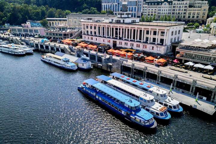Київський річковий вокзал відкриває сезон