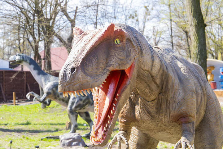 У Гідропарку відкривається парк динозаврів (фото)