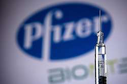 Україна отримає ще 10 мільйонів доз вакцини Pfizer до кінця року