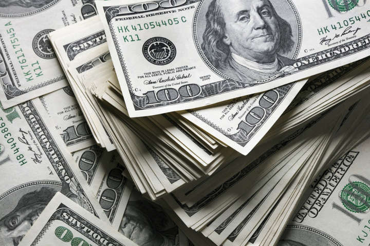 Фінансисти дали прогноз курсу долара на травень