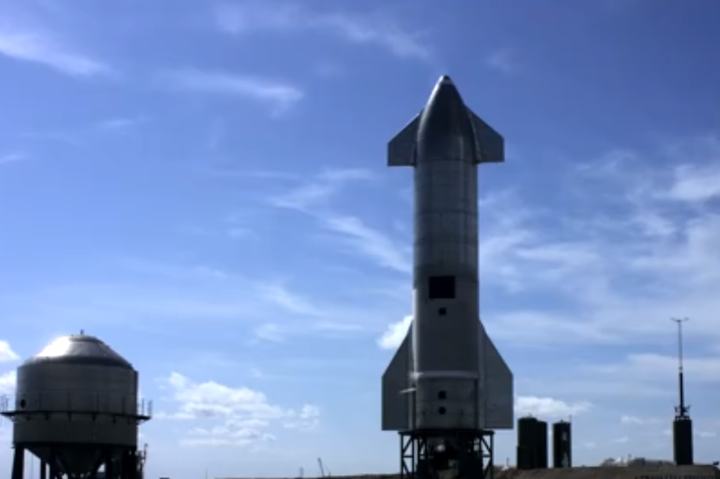 Випробування Starship: корабель успішно приземлився (відео)