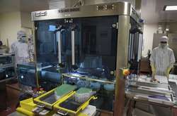 Стало відомо, коли в Україну прибудуть перші 4 млн доз вакцини Novavax