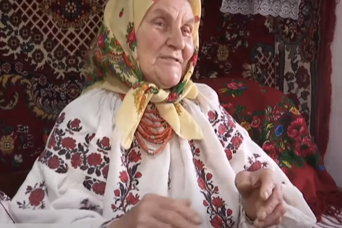 На Вінниччині 82-річна бабуся стала зіркою Тік-Току (відео)