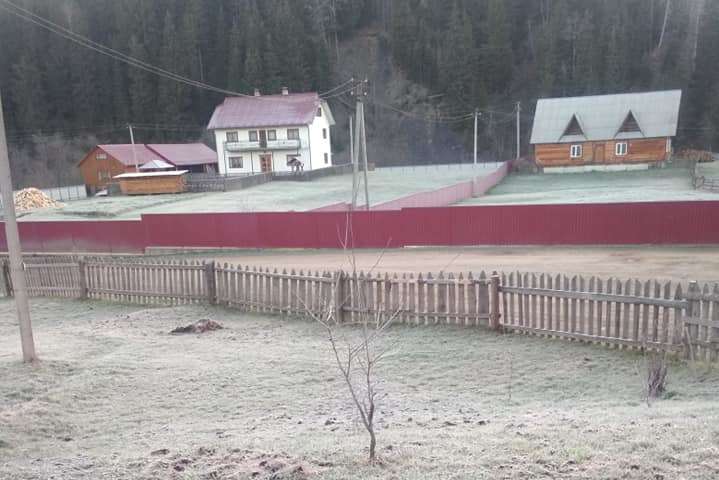 У селі на Буковині серед травня зафіксували майже 10 градусів морозу