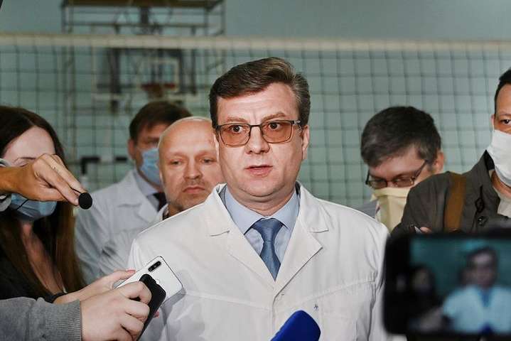 Головлікар медзакладу, де лікувався Навальний, знайдений живим