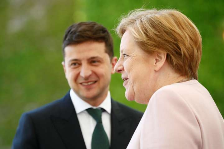 Чи приїде Меркель до Києва? Німецька дипломатка назвала умову
