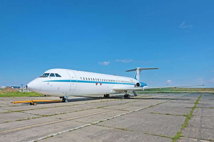 Румунія виставить на аукціон літак диктатора Чаушеску