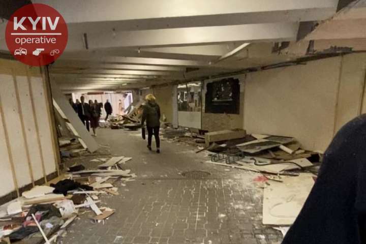 У Києві пройшла велика зачистка підземних переходів від МАФів (фото)