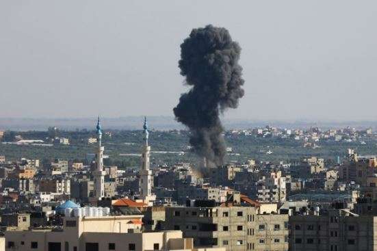 Ситуація на Близькому Сході загострюється: в бік Ізраїлю випустили близько 1500 ракет