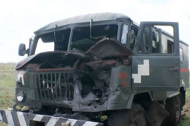 Сутки на фронте: восемь нарушений «тишины», боевики подстрелили авто саперов