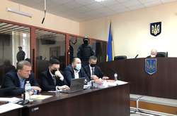 Суд відправив Медведчука під домашній арешт 