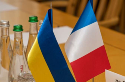 Франция анонсировала подписание с Украиной четырех договоров на сумму €1,3 млрд