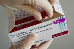 Запаси AstraZeneca закінчуються. Коли Україна отримає нову партію вакцини?