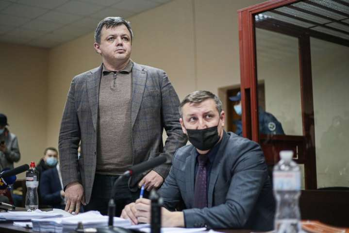 Прокуратура подозревает Семенченко в обстреле телеканала «112»