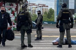 Працівник банку з товаришем підірвали банкомат у супермаркеті столиці