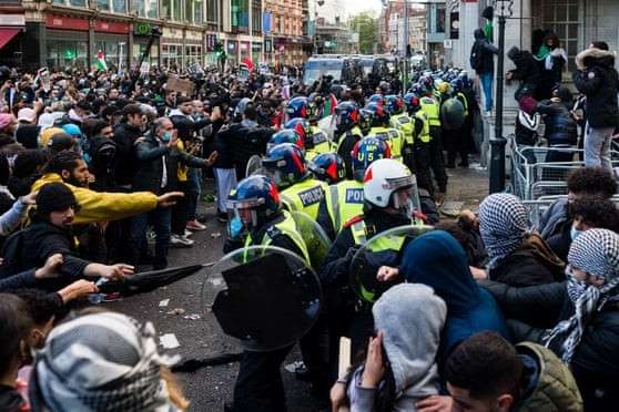 У Лондоні на акції в підтримку Палестини постраждали дев’ять поліцейських