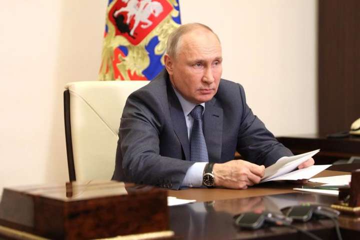 Путин верит, что построил Третий российский Рейх