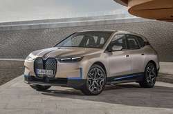 Електричний кросовер BMW iX