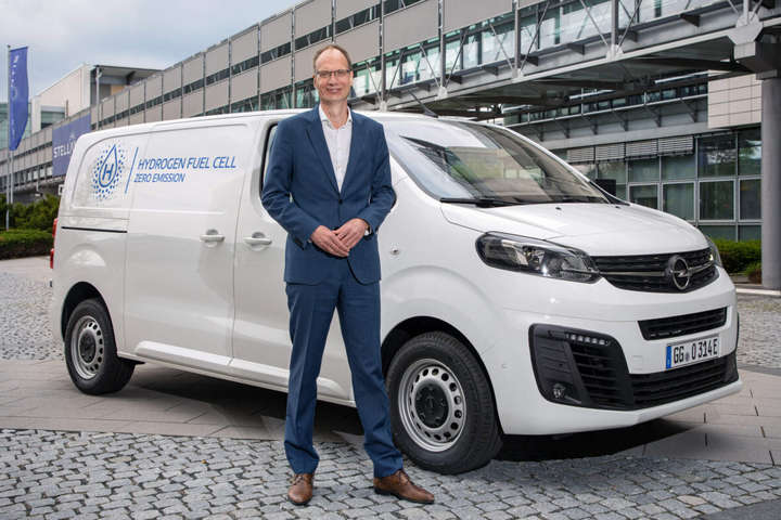 Opel презентував новий електромобіль на водневих паливних елементах