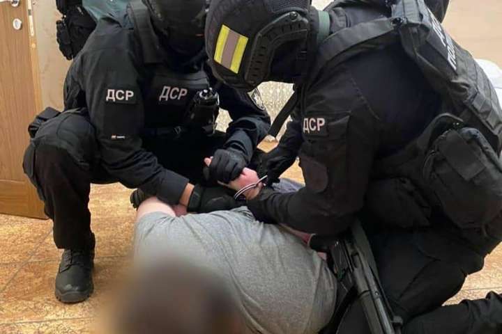 Поліція затримала двох найвпливовіших «злодіїв у законі» в Україні