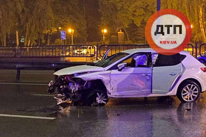 У Києві водій-іранець тікав від поліції і втрапив у серйозну ДТП (фото)