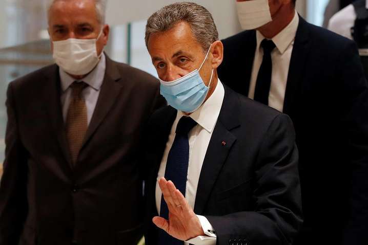 У Франції розпочався новий суд проти експрезидента Саркозі