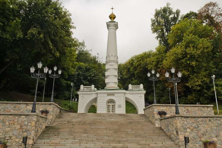 За три роки в центрі Києва відреставрують вісім пам’яток (перелік)