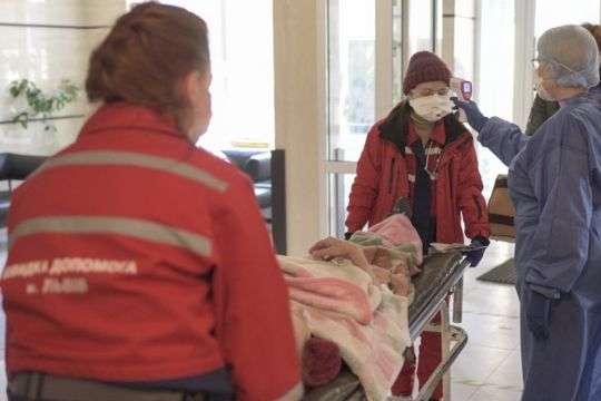 Covid-19 в Україні: за добу виявили менше 5 тисяч хворих
