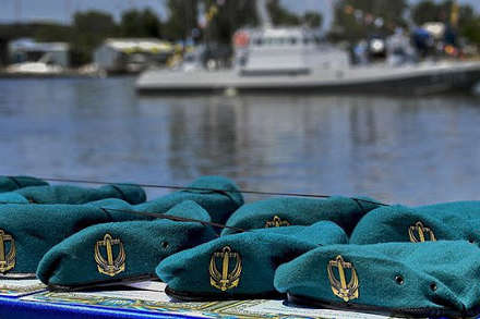 Президент привітав морських піхотинців з професійним святом