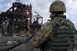 Доба на Донбасі: вісім порушень режиму тиші, важко поранено українського солдата
