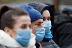 Covid-19 в Україні: за весь час померло майже 50 тис. людей