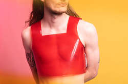 Дизайнер из Исландии сделала одежду из желе (фото)