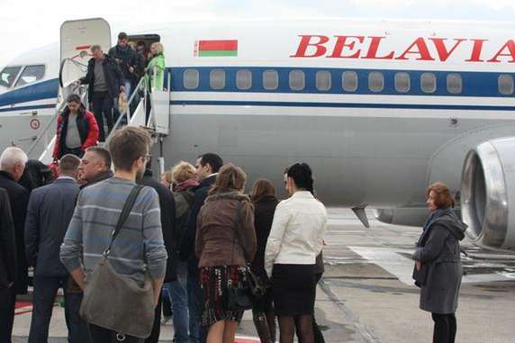 Припинення авіасполучення з Білоруссю: що робити пасажирам, які купили квитки 