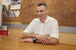 Віталій Кличко вже тричі обирався мером Києва