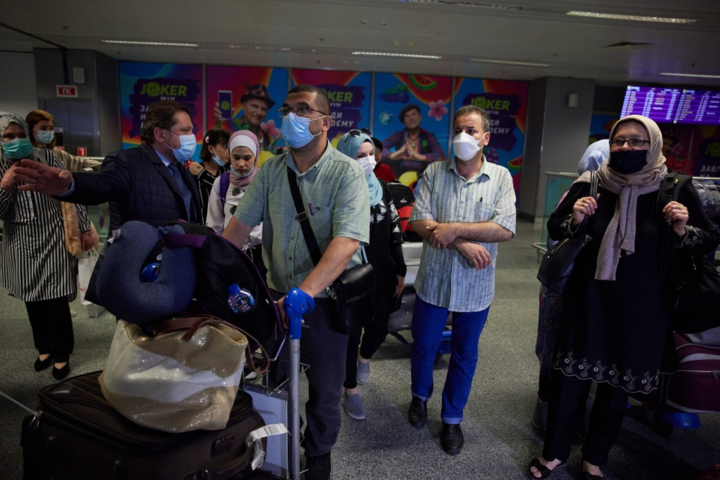 Более 100 украинцев прилетели на родину из сектора Газа