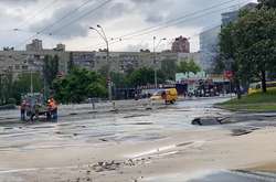 Прорив трубопроводу на Либідській. Комунальники повідомили деталі аварії