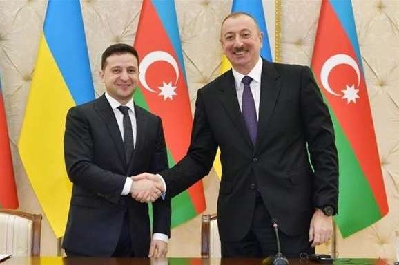 «Ціную партнерство між нашими країнами»: Зеленський привітав президента Азербайджану Алієва з Днем Республіки