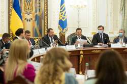  На нараді обговорили стан справ в українському кінематографі, а також проблеми й перспективи його розвитку 