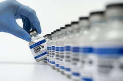 До кінця червня в Україні буде 500 тисяч доз Pfizer і 700 тисяч доз вакцини AstraZeneca