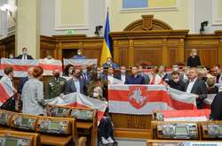 У «Слузі народу» заявили, що питання Білорусі розглянуть на засіданні Ради